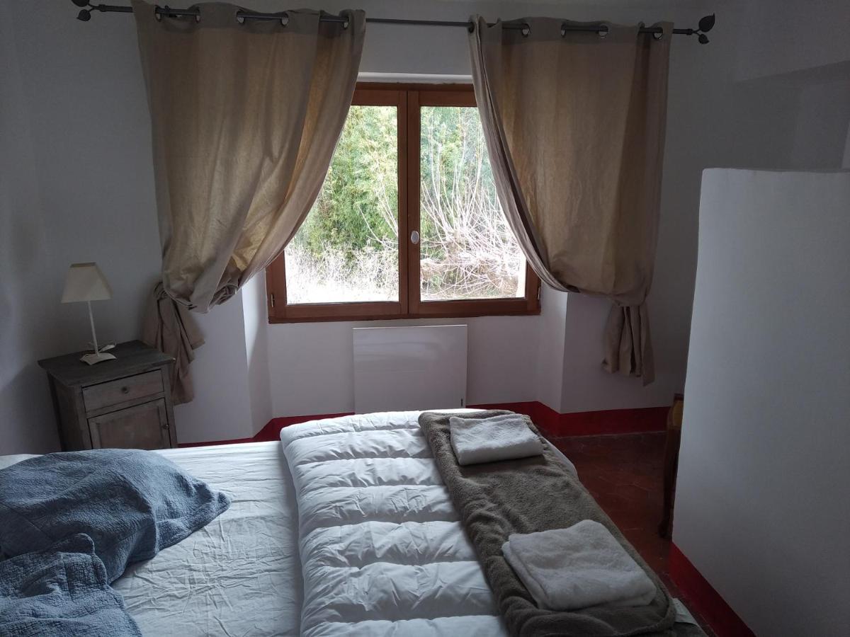 Maison Individuelle 5 Couchages Dans Ferme Equestre Aups Εξωτερικό φωτογραφία